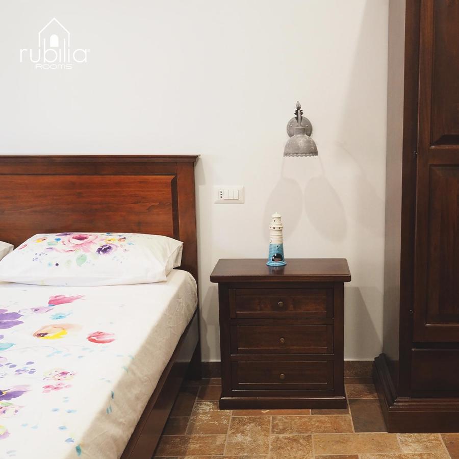 Rubilia Rooms Pompei Torre Annunziata Esterno foto